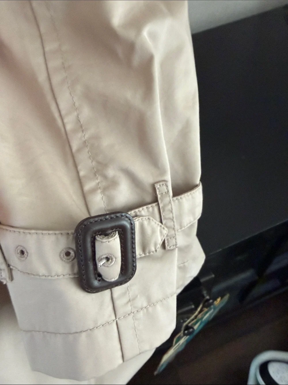Burberry Taupe Double-Breasted Mid-length Kensington Trench Coat - Picture 2 of 10
